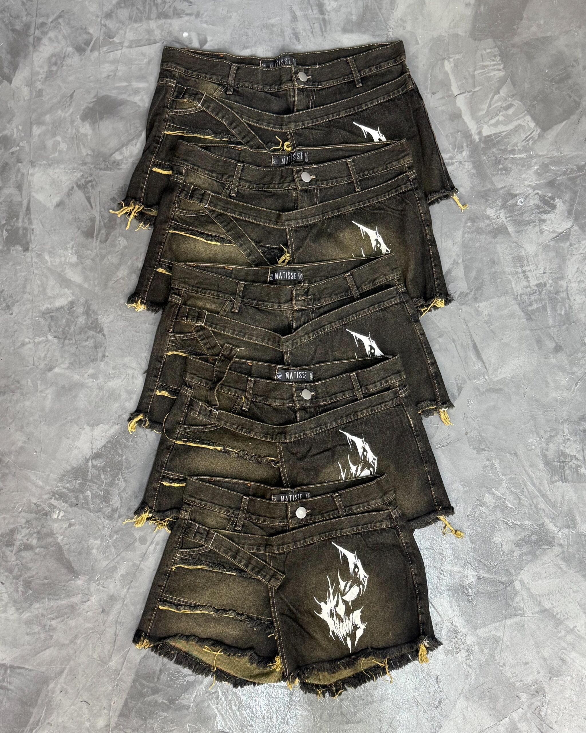 WhatsApp Image 2025-11-05 at 2.13.30 PM (1) CURVA SHORT/POLLERA HAZEL - Imagen 1