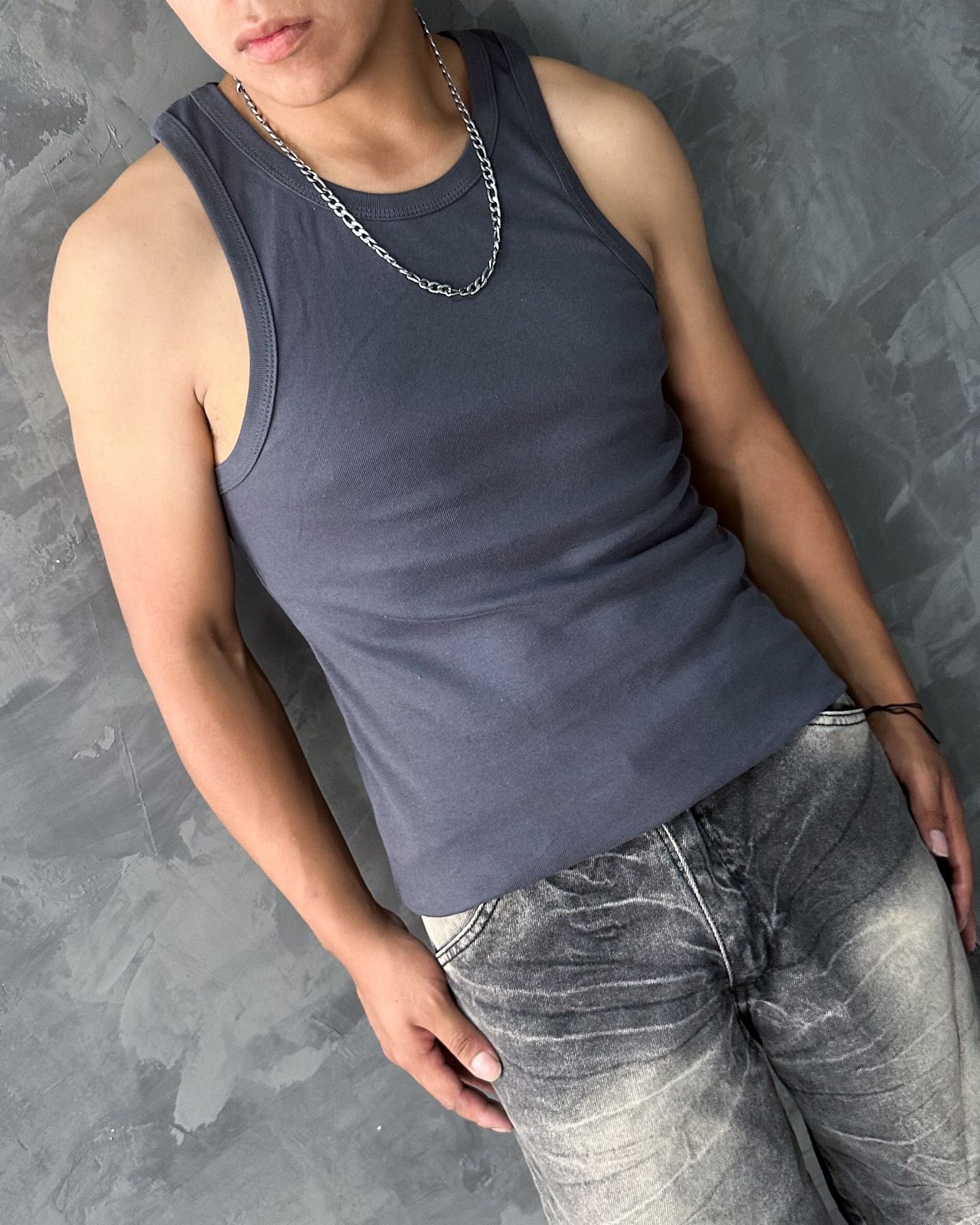 WhatsApp Image 2025-12-12 at 4.12.00 PM Musculosa (Gris) - Imagen 1